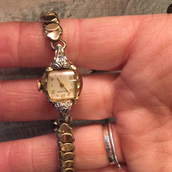 Watch - Picture 5 of 7